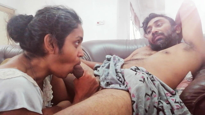 Tina Baby: Tina è stata scopata e sedotta a spogliarsi