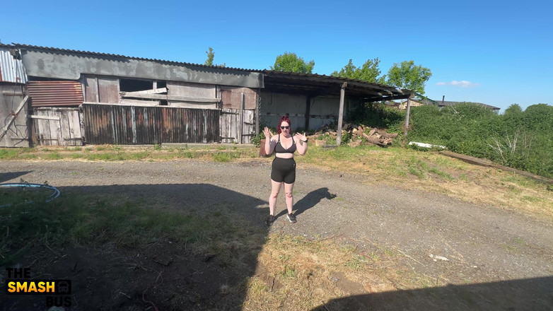 Smash bus: Curious Kitty - Scottish BBW Redhead’s First Smash Bus BBC Ride