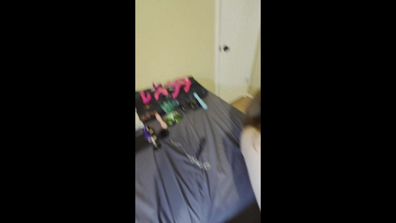 Mama_Foxx94: Naughty Housewife in Heat - Fox Tail Plug Pleasure!