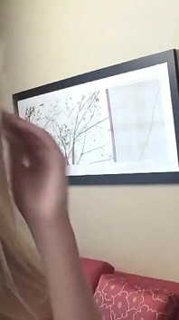 남편에게 바람을 피우는 핫한 섹시한 밀프 Ashley Fires