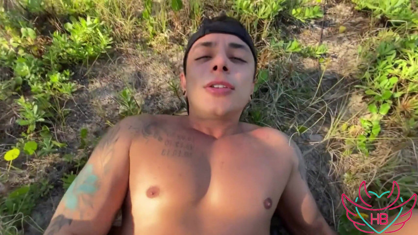 I Fucked a Stranger on the Beach (Heitor Baumann) I Fucked a Stranger on the Beach (Heitor Baumann)