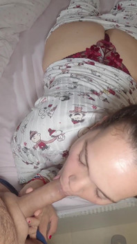 Meine heiße ehefrau will, dass ich ihre muschi mit sperma fülle und dann das sperma von ihrer muschi lecke