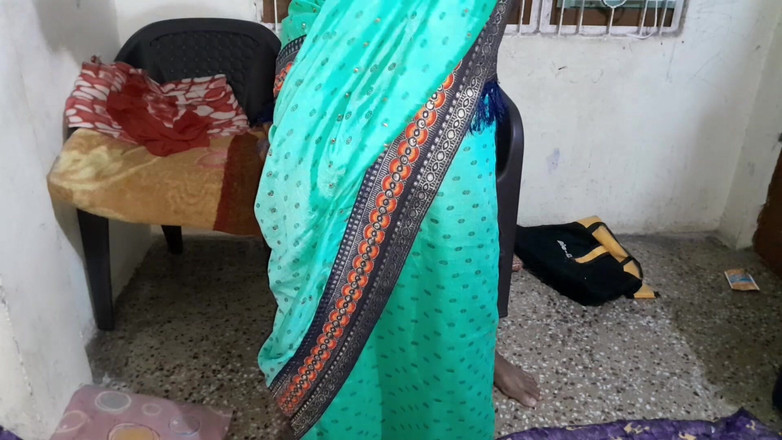 xxxking: 朋友的妻子叫我回家，让她的阴户快乐地性交