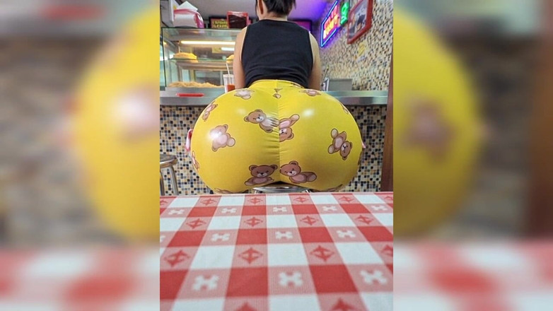 Xprohibidox1: Hamburger makan pantat besar