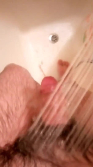 Curiossone2: Di kamar mandi 2