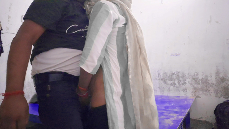 DesiBurChudai: 인도 인도 섹시 바비