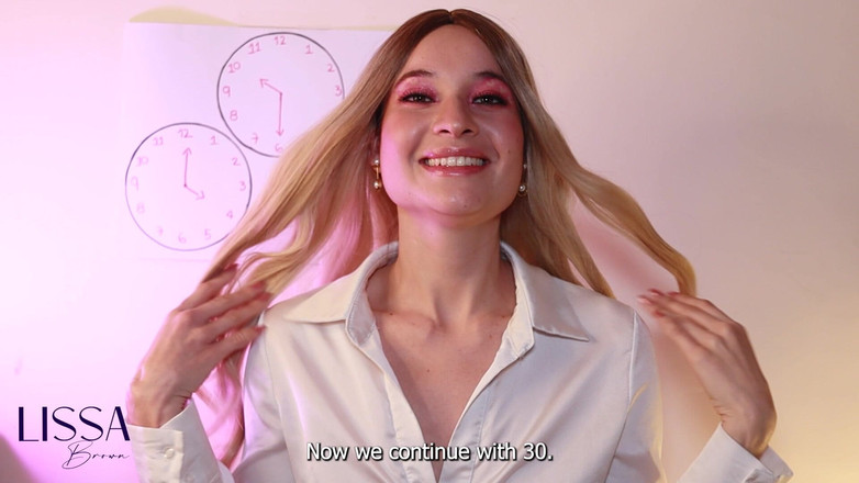 Lissa Brown: Guru Spanyol dengan Hitungan Mundur Tahun Baru