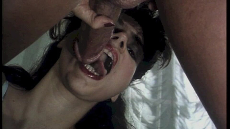 Inhonorof porn: Ošukaná před zrcadlem v jednacím sále