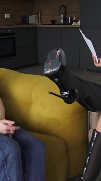 Le patient suivant avec le Dr Monroe. Patient 3 - Le Passionné des Chaussures