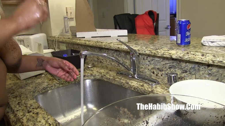 The Habib Show: Full Vid.og Ladybug the Nasitest Freak on My Site Gets...