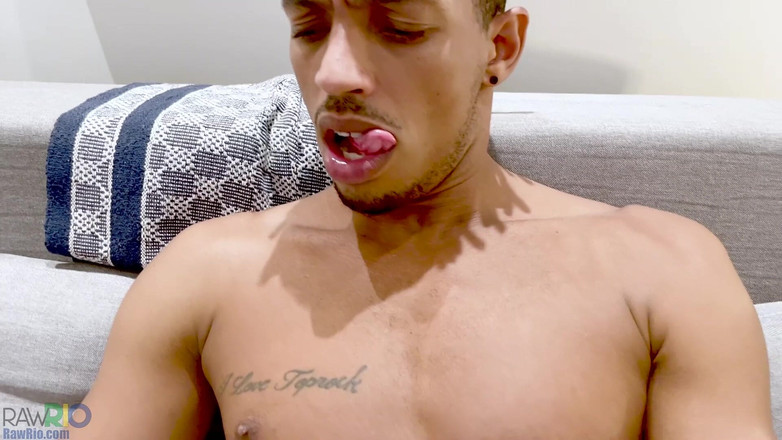 Raw Rio: Teddy Carioca - Solo