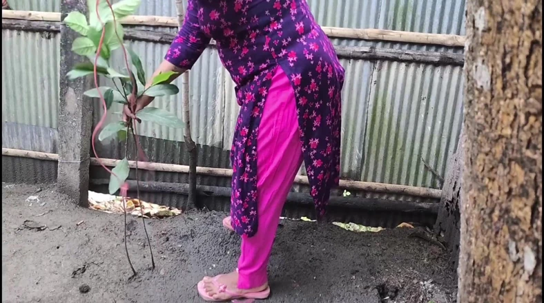 I Hugged My Stepaunty and Started Fucking Her