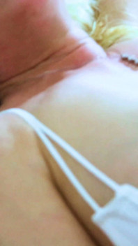 I Smash a Cream Pie Sexy Petite Cougar Toni Hartt