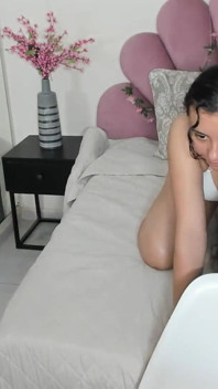 A Latina Wants to Have Sex on Camera to Earn Mon Ey for Her Studies