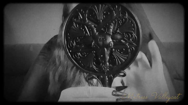 Mxtress Valleycat: Sedm dní být mým otrokem