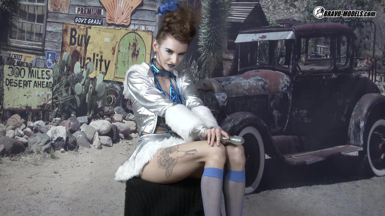 Bravo Models Media: 422 - Adelle Unicorn