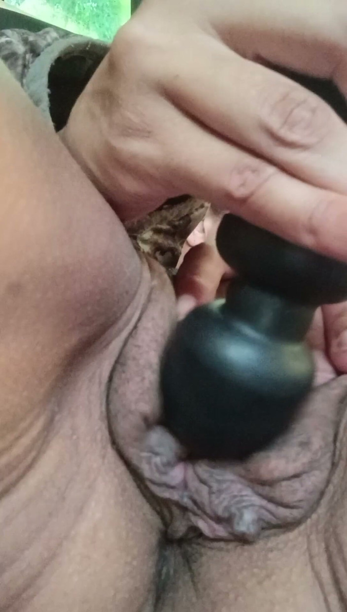 GrippingPussy: Игра в машине на публике
