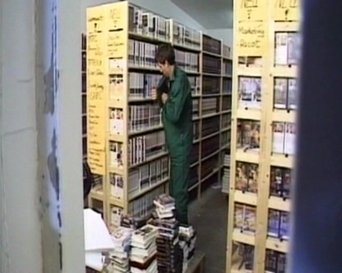 Deutschland Porno X: Bionda Con Grandi Tette Viene Scopata Duramente in Una Sessione...