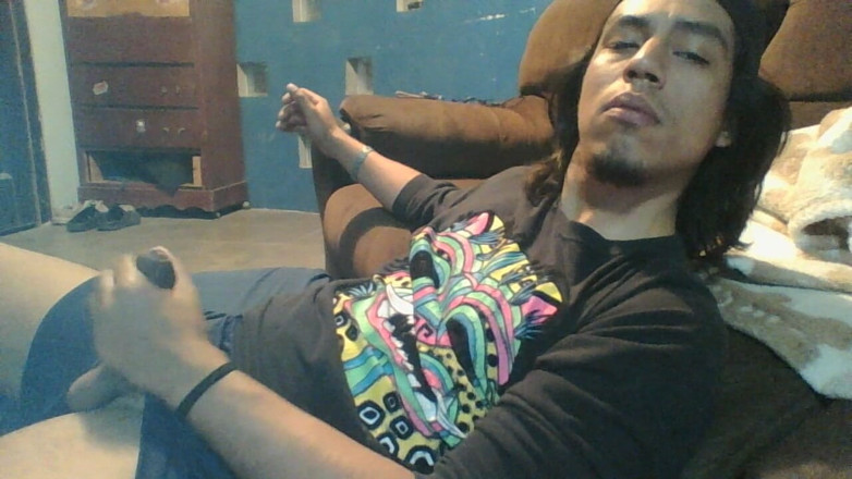 AlexAlejandro13: Il tuo ragazzo ideale a letto