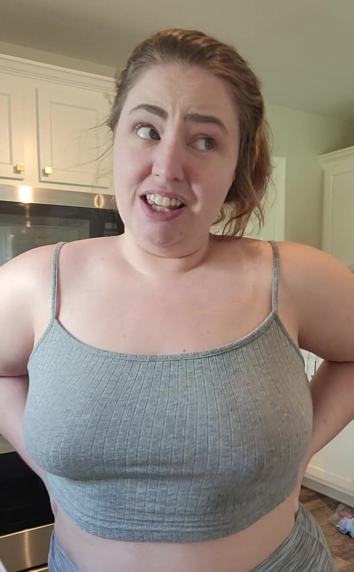 KinkyKatie: Saya suka menggoda jiran saya