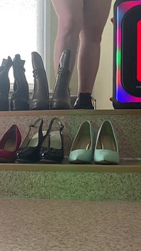 Schuhe zeigen