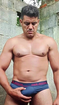 Yuri Gaucho Muscular Super Dotat