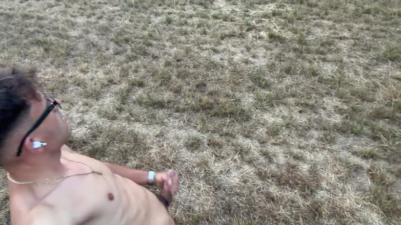 Twinkboy82: German Boy Jerks off Naked Outside and Cums