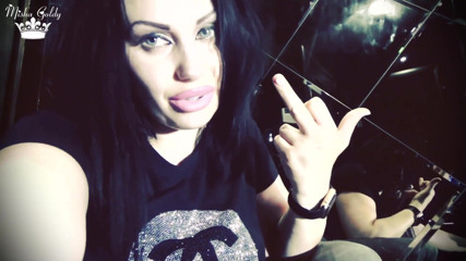 Goddess Misha Goldy: I love home wrecking! Cum right in your pants now!