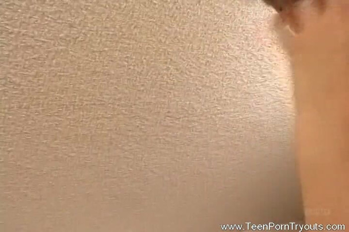 Teen Porn Tryouts: Esmer bir piliçle bakış açısı ırklararası eylem