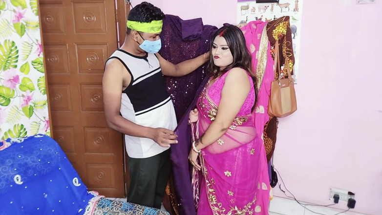 Horny Rose: Rose neukpartij door Saree-verkoper