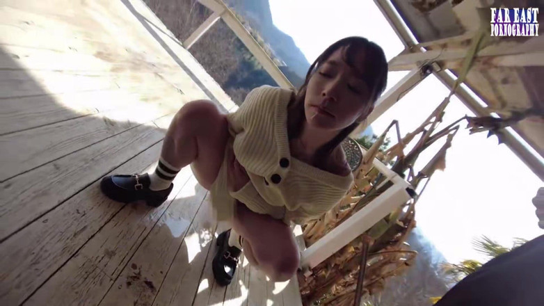 Far East pornography: Splashy Hanba Škádlení s usměvavá kráska namočená do divoké mokré části výbuchu.1