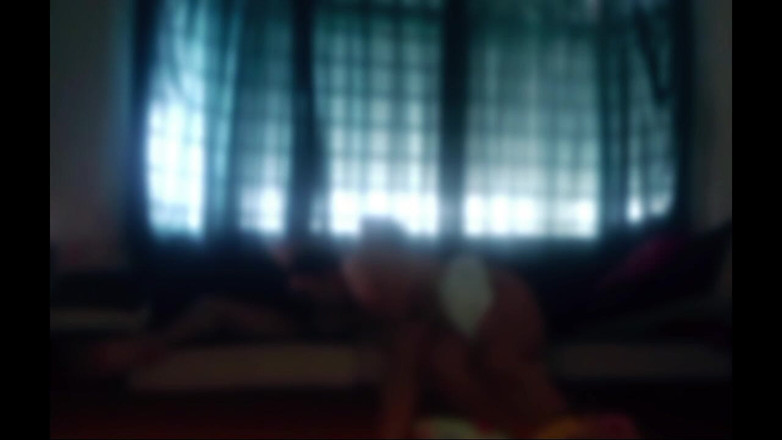 Aaron Sins: Granne Hotwife behandlar