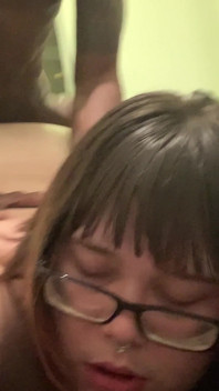 Katt Staxxx viene scopata tutto il giorno e mi succhia tutta la notte !!