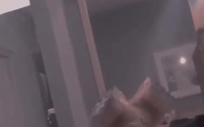 Taylor hot version: You like what you see