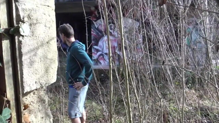 AMATOR BAREBACK FRENCH PORN: Straight boy fucked outdoor by Fred
