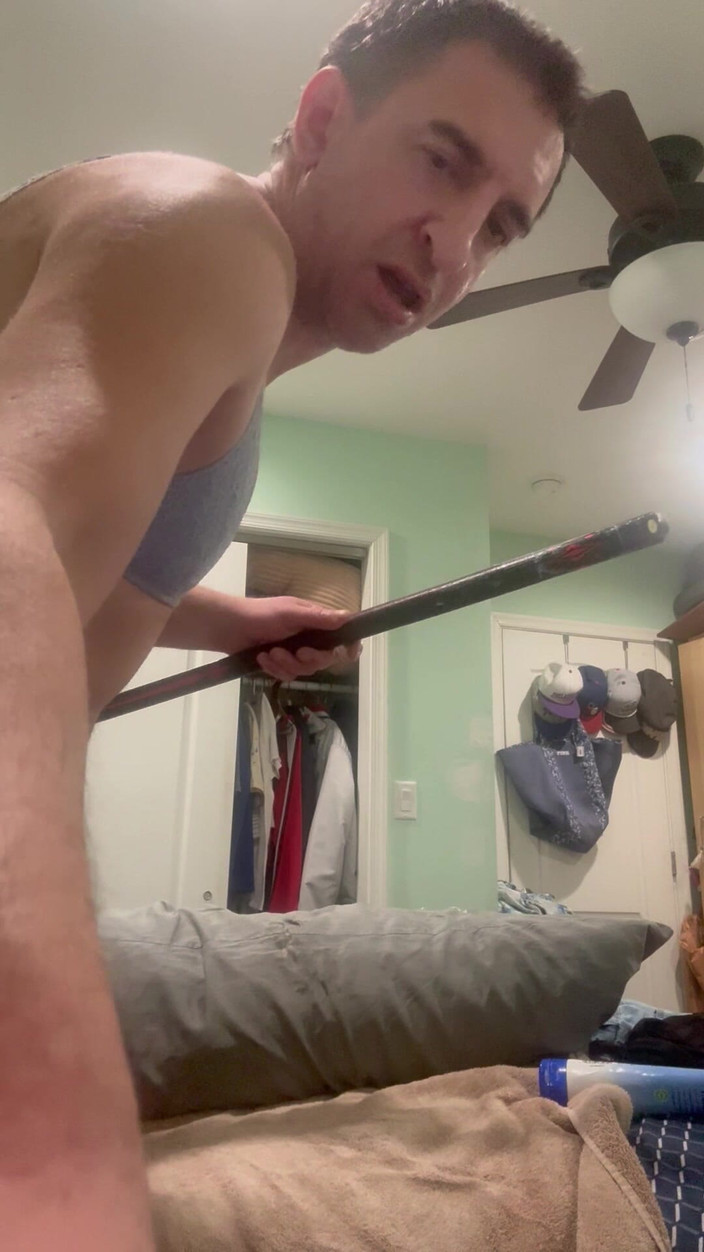 TakeMe35: Maricas fode sua própria bunda