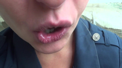 Sexy Milf: Kate open her mouth wide for you
