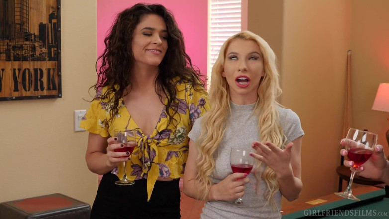 Girlfriends Films: Lesbian couple swap part 1 - Kenzie Reeves & Keira Croft - GirlfriendsFilms