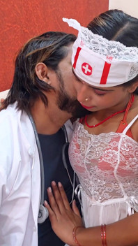 Une doctoresse desi indienne rêve d’une vidéo de baise hardcore