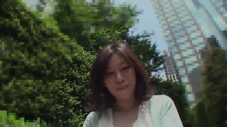 Radical Asian: Chlupatá zralá Japonka