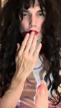 Sissy Dildo Suck