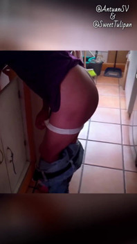 Sweet Tulipan Uses Her Ass to Fill It with Milk