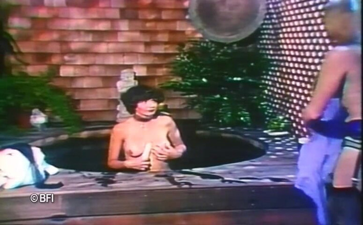 Vintage bedtime stories: 奶子合集 4 DVD