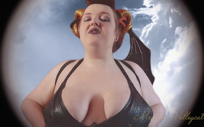 Mxtress Valleycat: Cosplay Day Drain