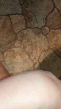 I Masturbate Riskily and Secretly so That My Stepmom Doesn't Find Out That I'm a Lesbian