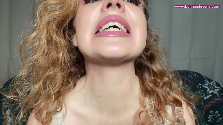 Bunnie Stevens: Aku lagi nyuap alignersku - bagian 2