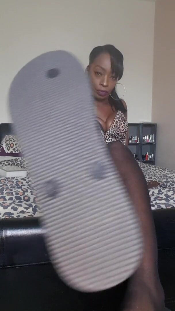 Mistress Coacoa: Stockings fetish