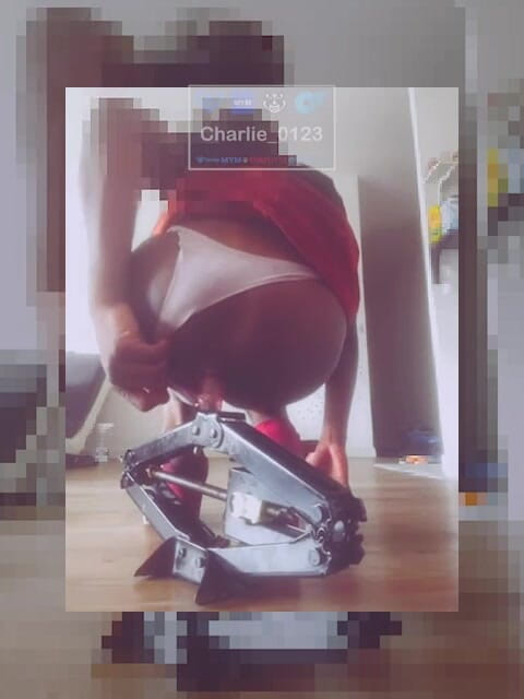 Charlie-0123: Le Cric Crac Boum