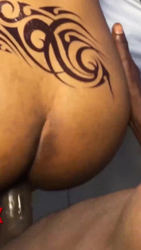 Cel mai dur videoclip porno pe la spate pe care îl poți vedea
