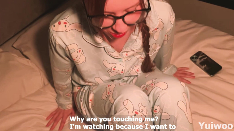 Yuiwoo: A Large Portion of Cum for a Good Girl in...